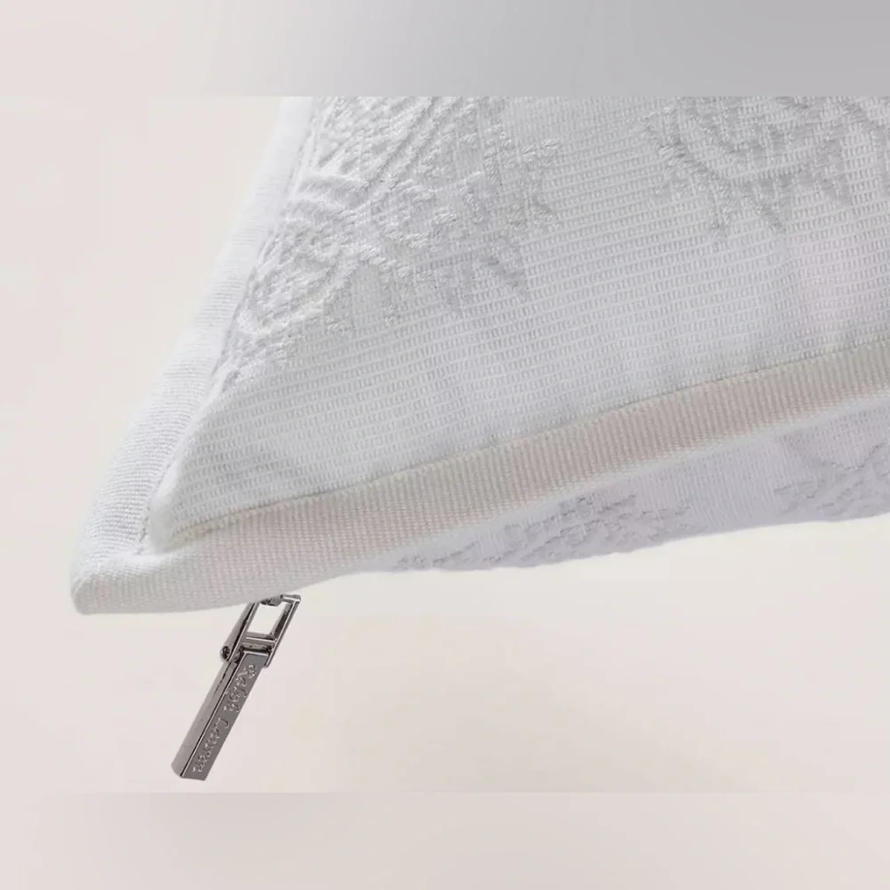 NEW RALPH LAUREN HOME THROW PILLOW WHITE & GRAY WOVEN ON BOTH SIDES 15 X 20